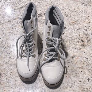 Dr. Scholl's Cream and Gray Boots